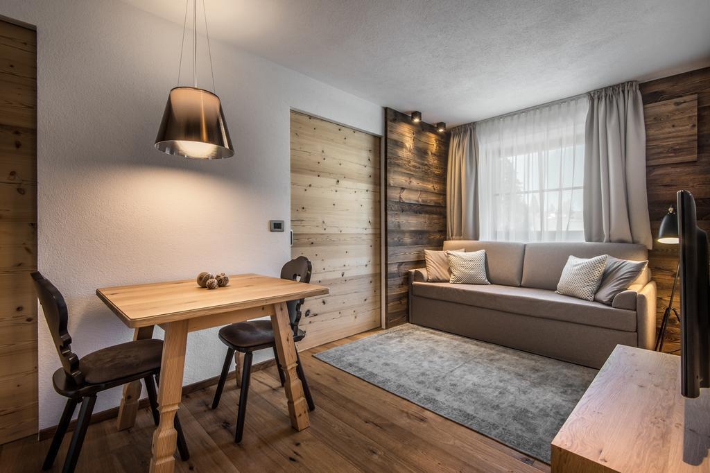 Chalet Prades Dolomiti Lodges La Villa  Δωμάτιο φωτογραφία
